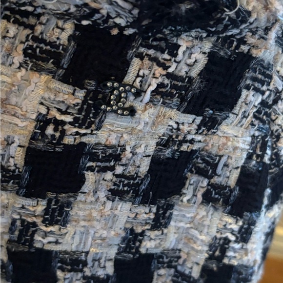 Chanel 04A Fantasy Tweed - Picture 4 of 8